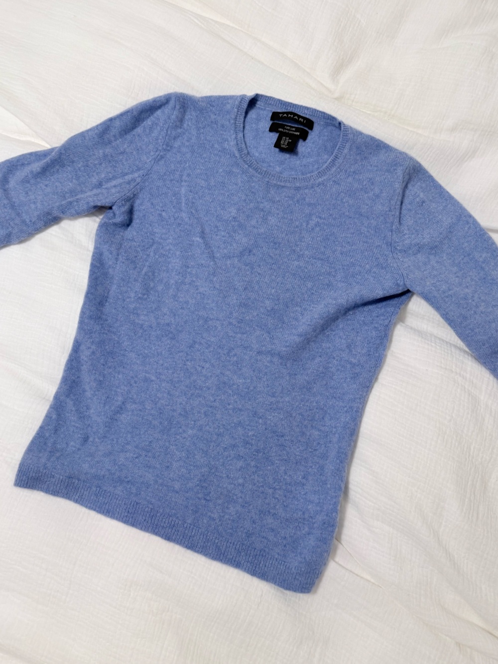 Tahari 100% Soft Cashmere Blue Crewneck Sweater